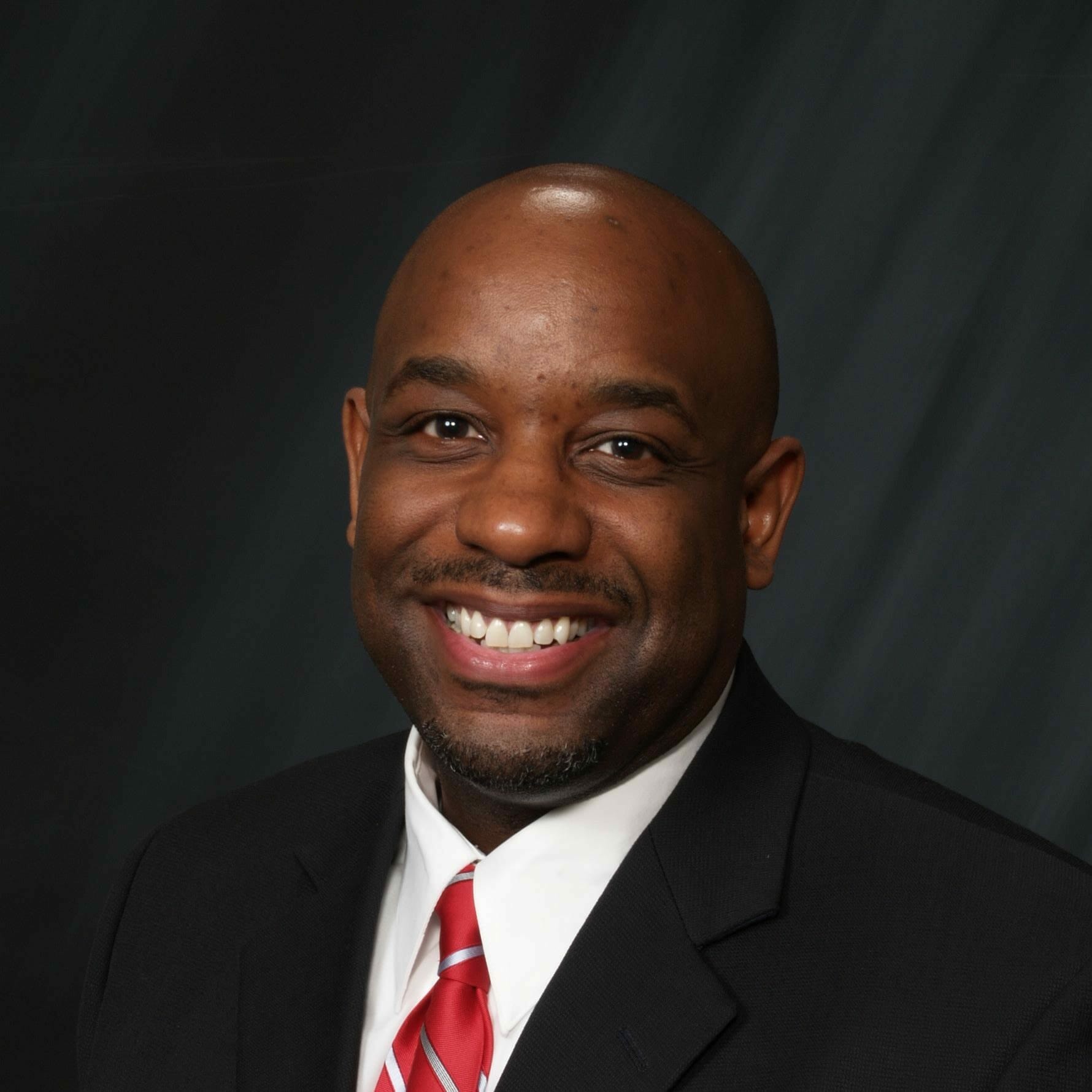 portrait of Darrell Peterson